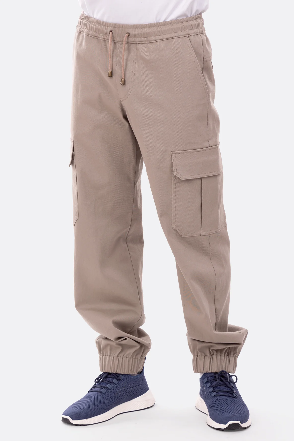 Schnittmuster für Cargohose aus Twill mit Taschen nähen