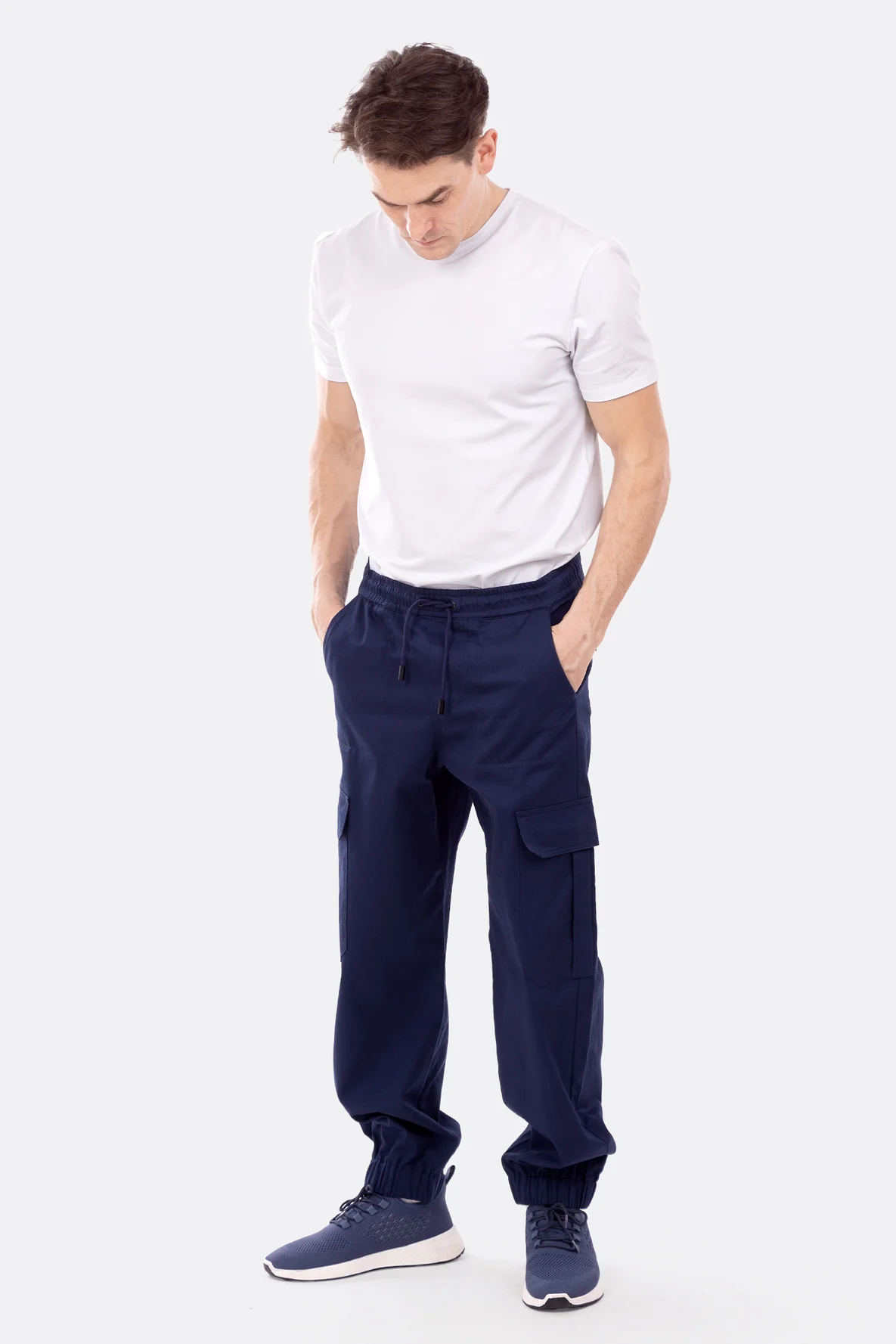 Schnittmuster Freizeithose aus Twill für Herren nähen