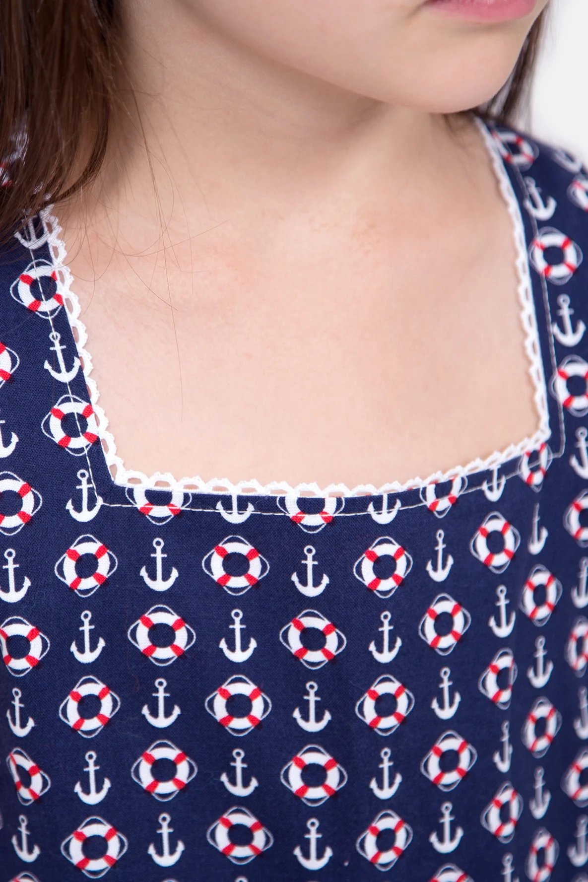 Schnittmuster Kinderkleid eckiger Ausschnitt nähen