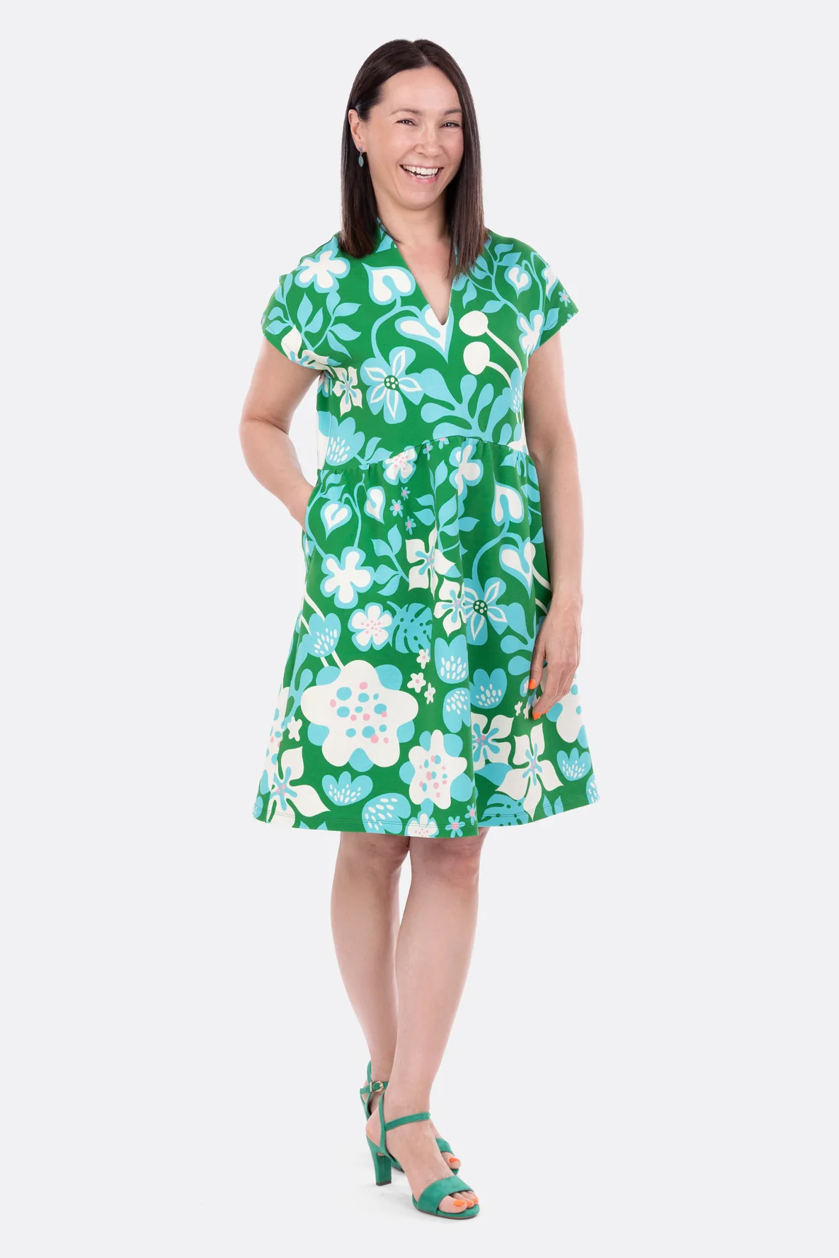 Schnittmuster Damen Sommerkleid mit Taschen nähen