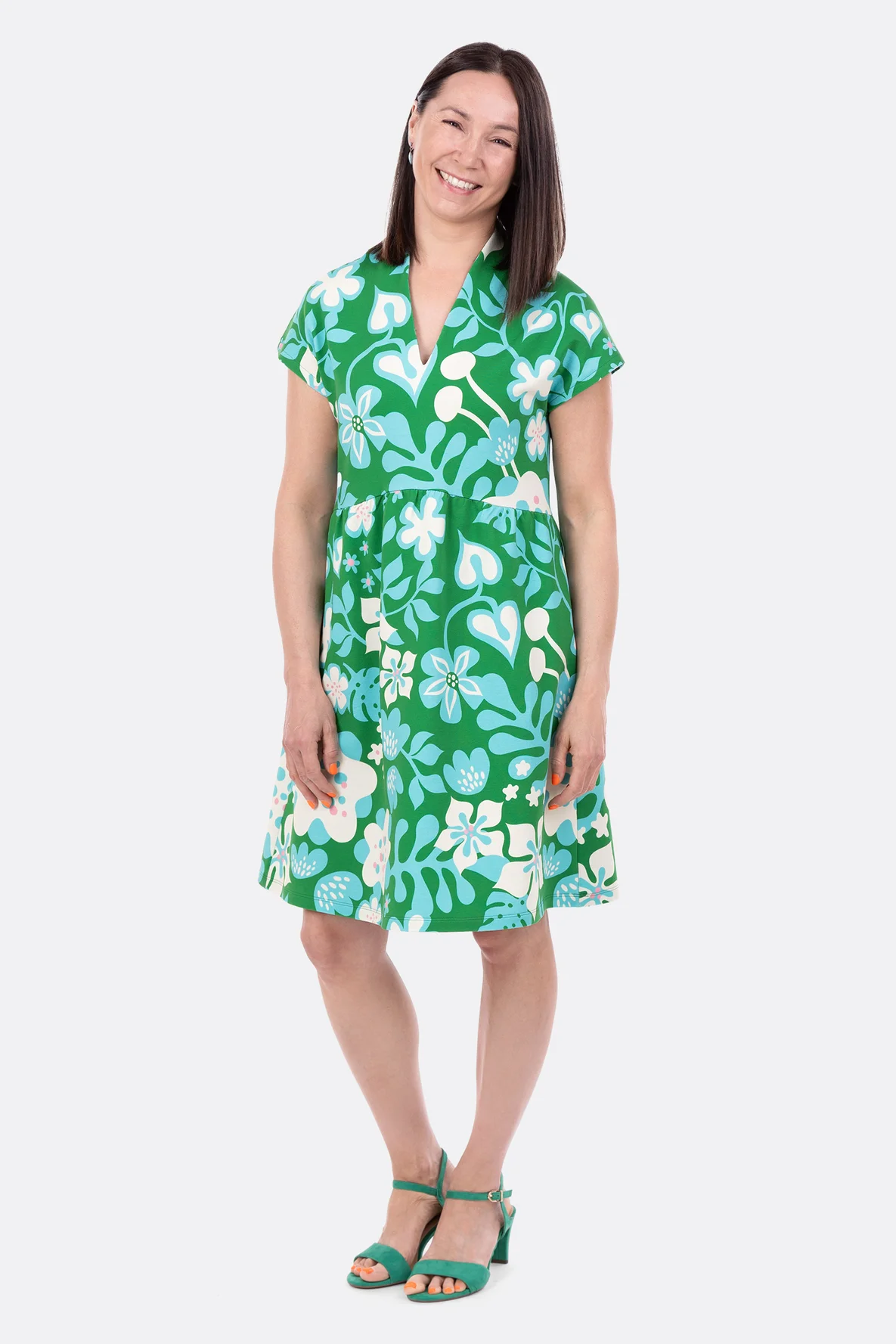 Schnittmuster Jerseykleid sommerlich Kelchkragen Anleitung