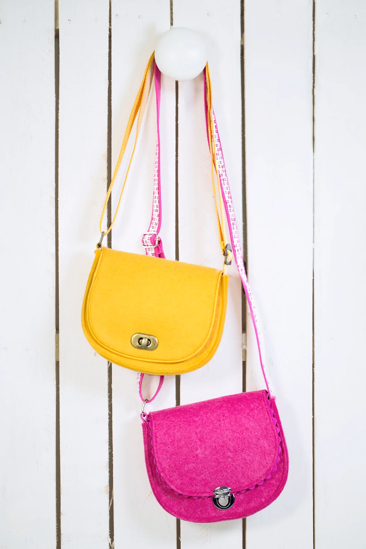 Schnittmuster Freebie Schultertasche Filz Oktoberfest nähen