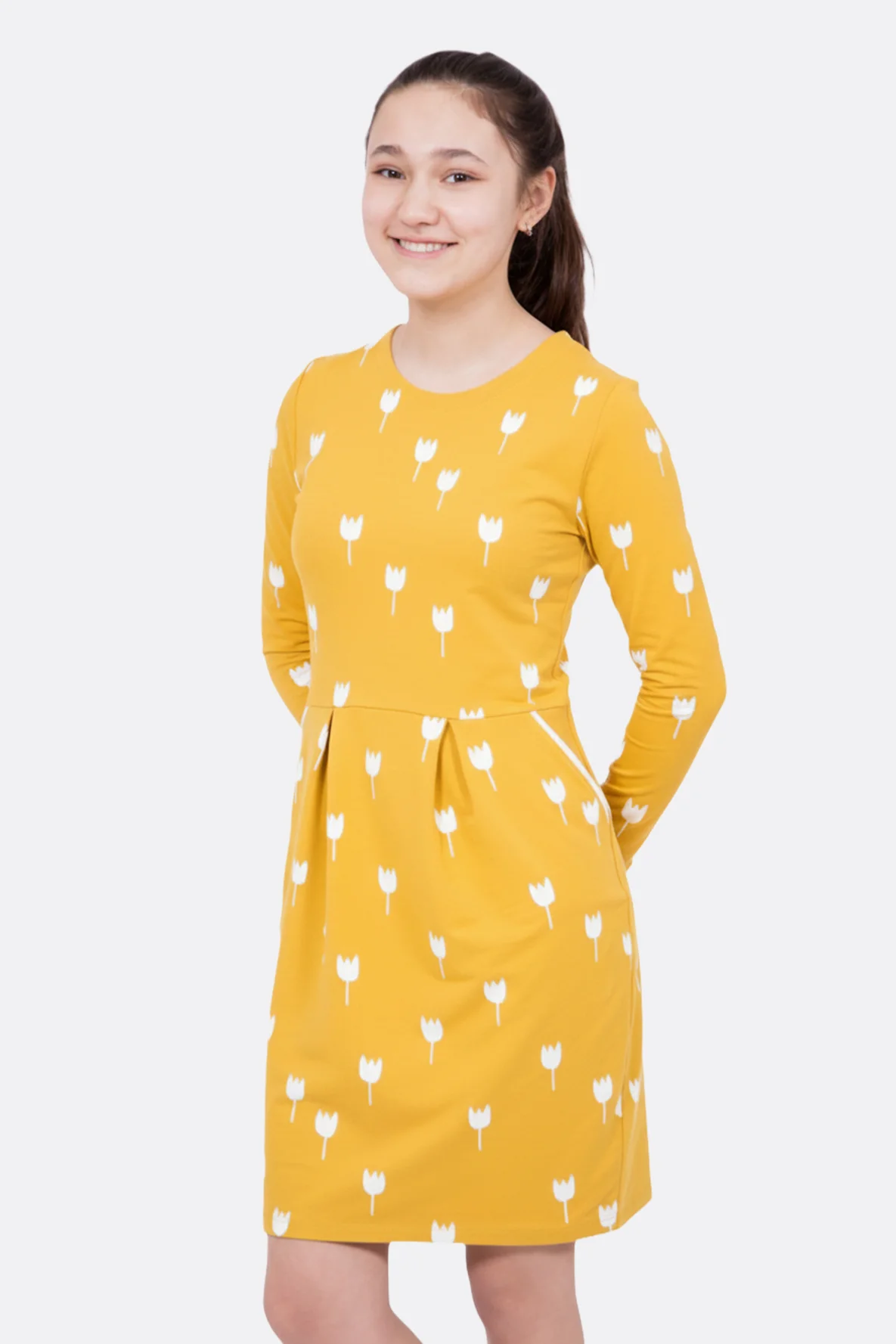 Schnittmuster Teenie-Sweatkleid "Bella"