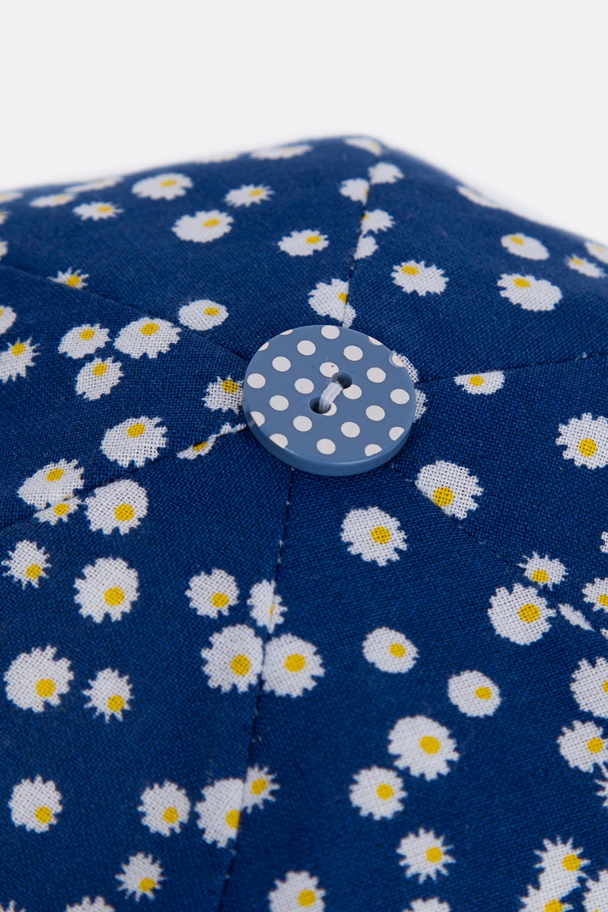 Schnittmuster gratis Kinder-Sommerhut mit Knopf