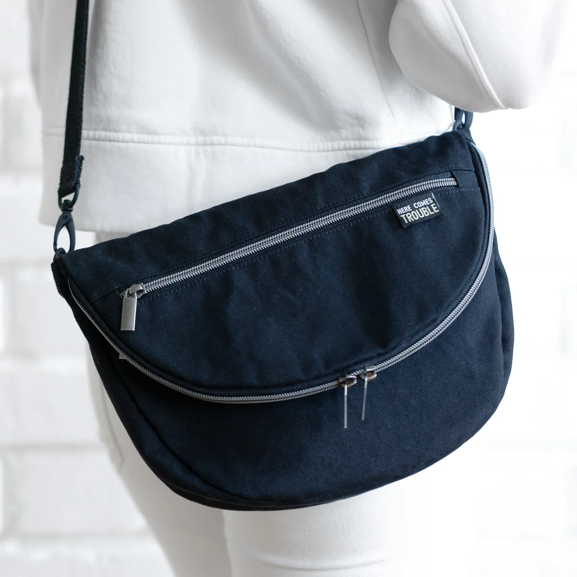 Crossbag Tasche aus Oilskin Heavy schwarz nähen