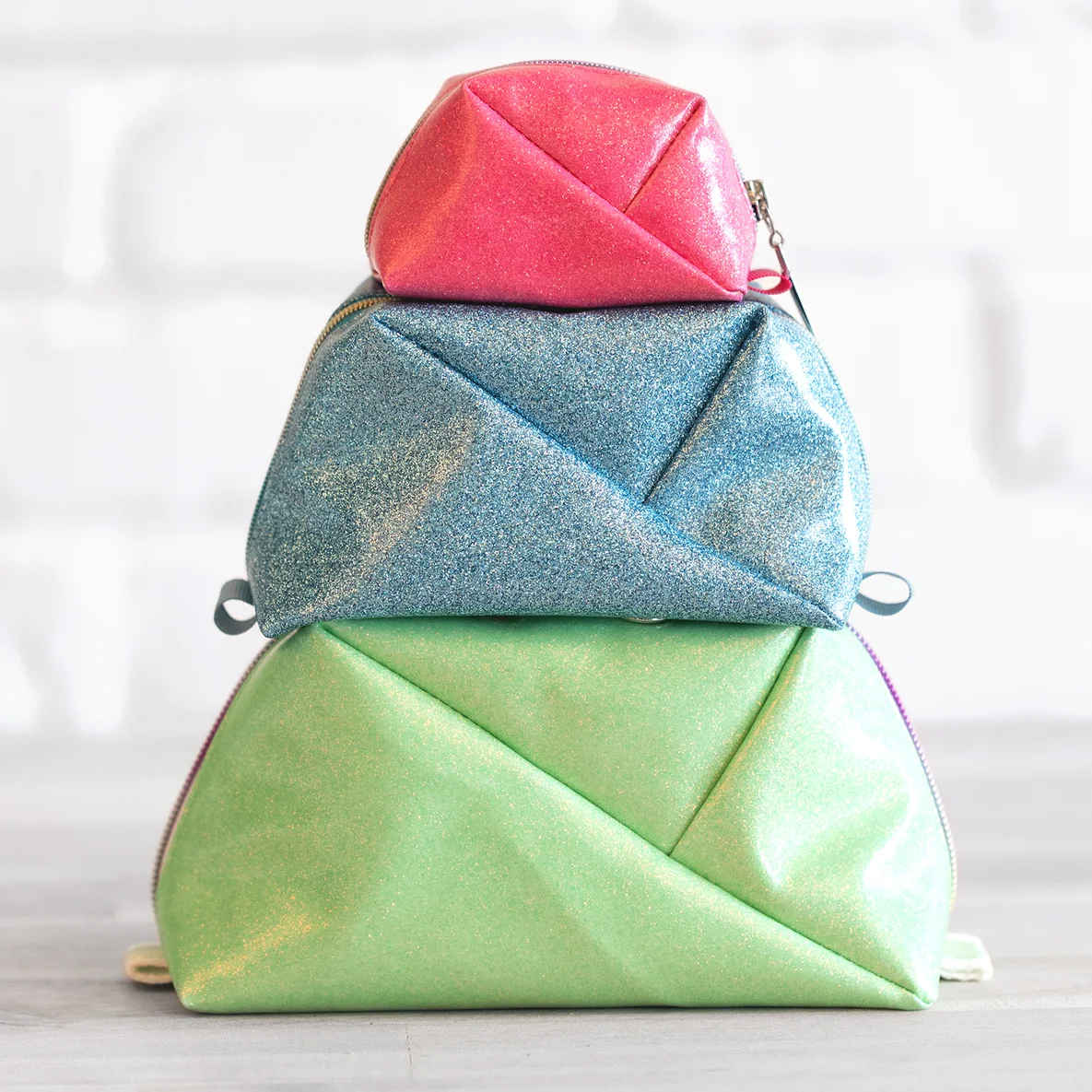 Schnittmuster Geo-Bag aus Glitzer-Vinyl Soft