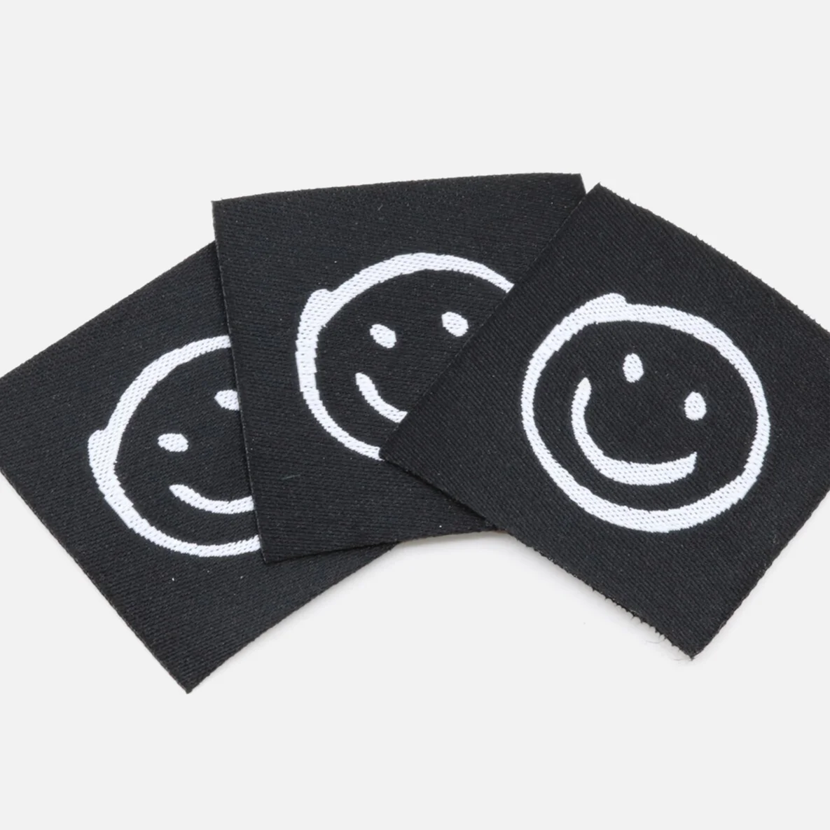 Webetikett "Smile", 30x30 mm, 3 Stück