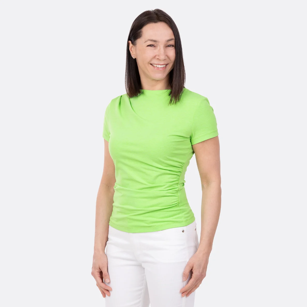 Schnittmuster Damenshirt "Suri" mit Raffung aus Jersey nähen