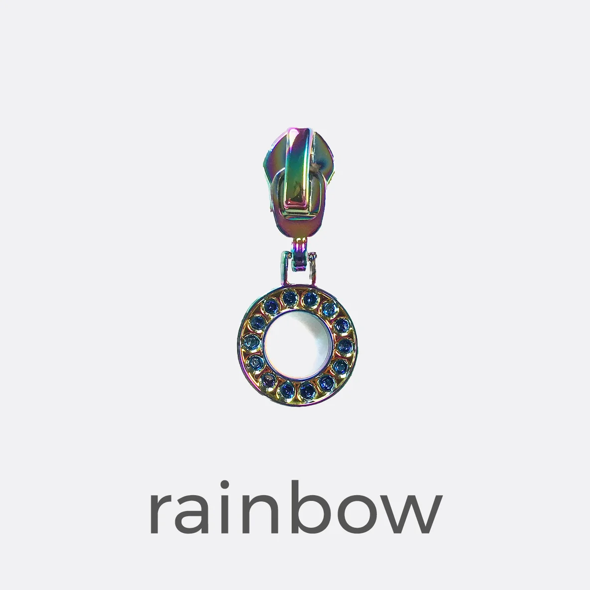 Zipper mit Ring-Anhänger in Rainbow