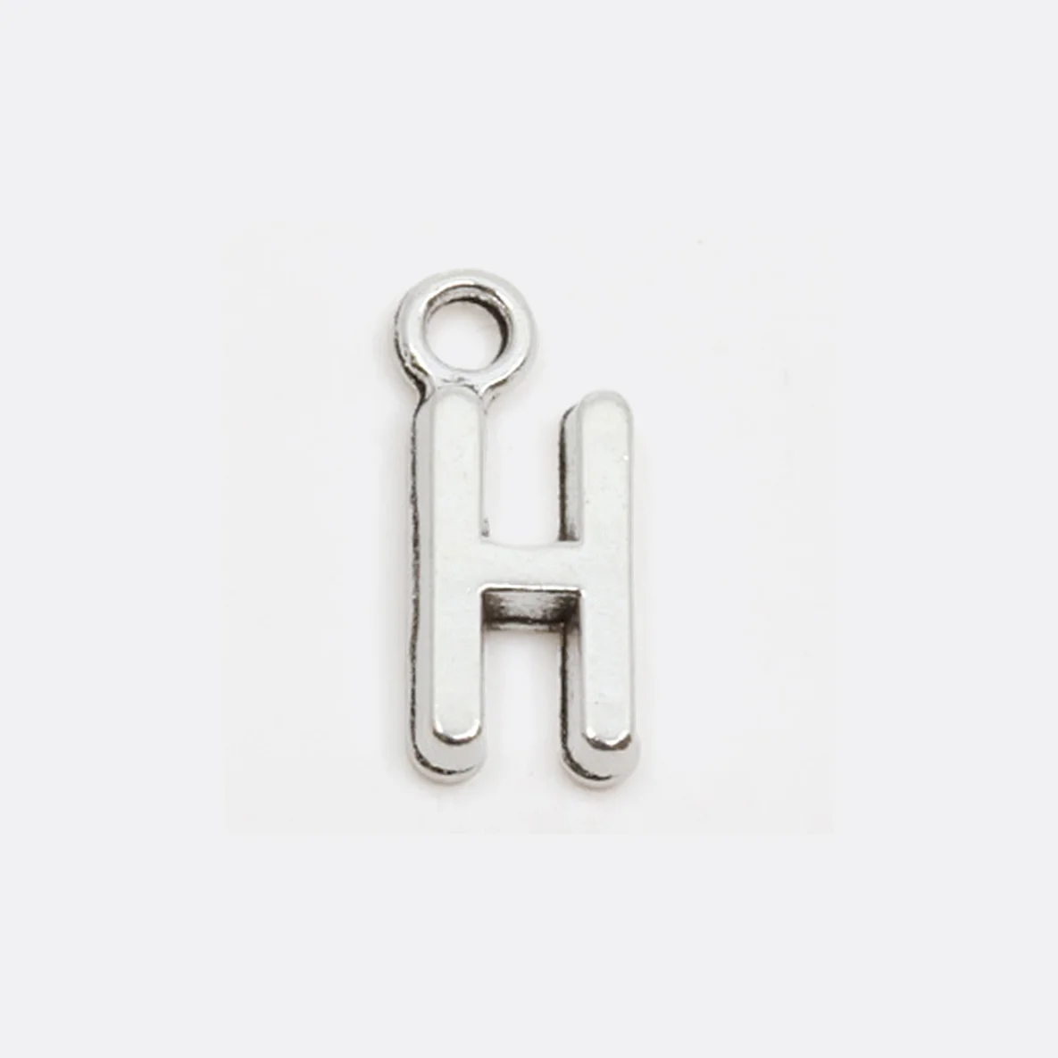 Charm-Anhänger in Buchstaben-Form: H