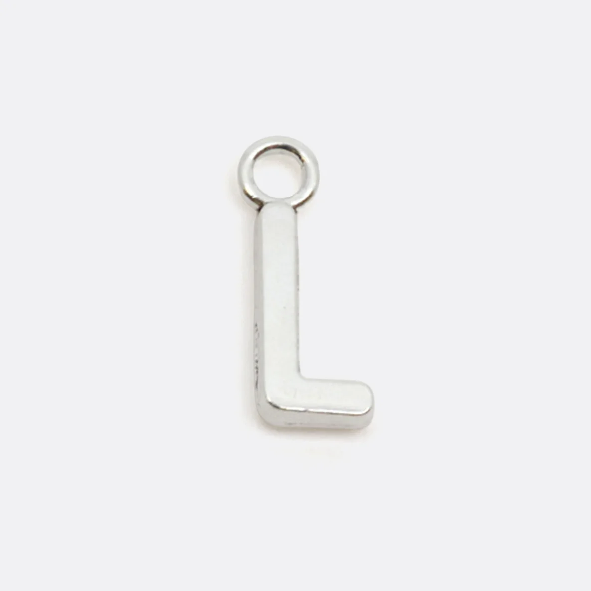 Charm-Anhänger in Buchstaben-Form: L