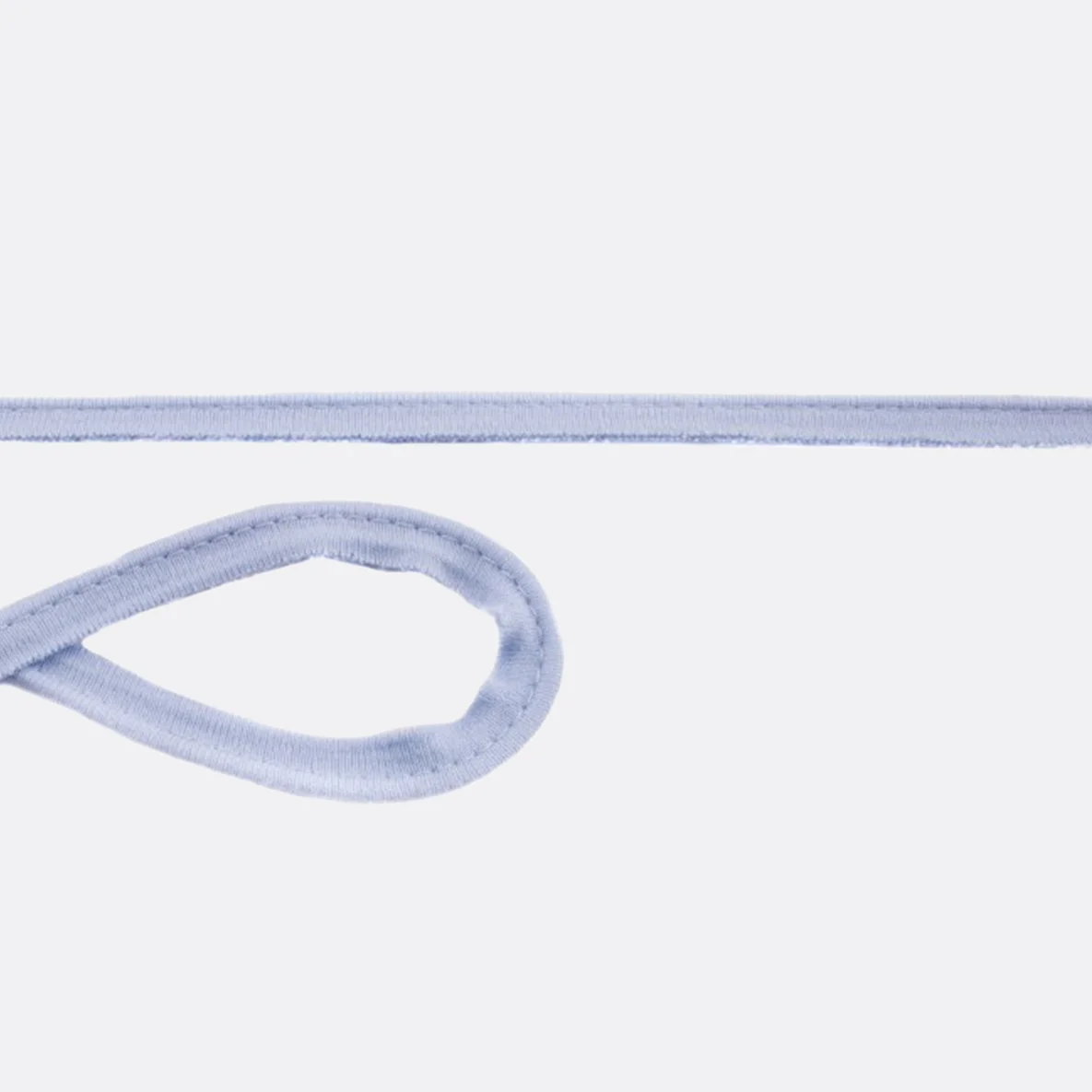 Elastisches Paspelband aus Baumwolljersey in Hellblau
