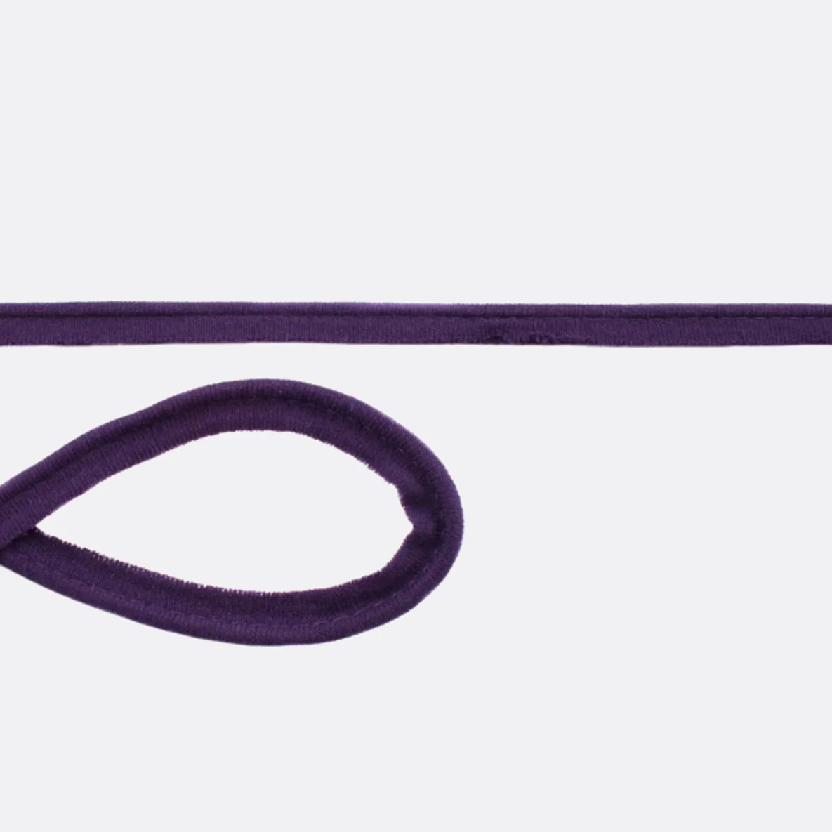 Elastisches Paspelband aus Baumwolljersey in Lila