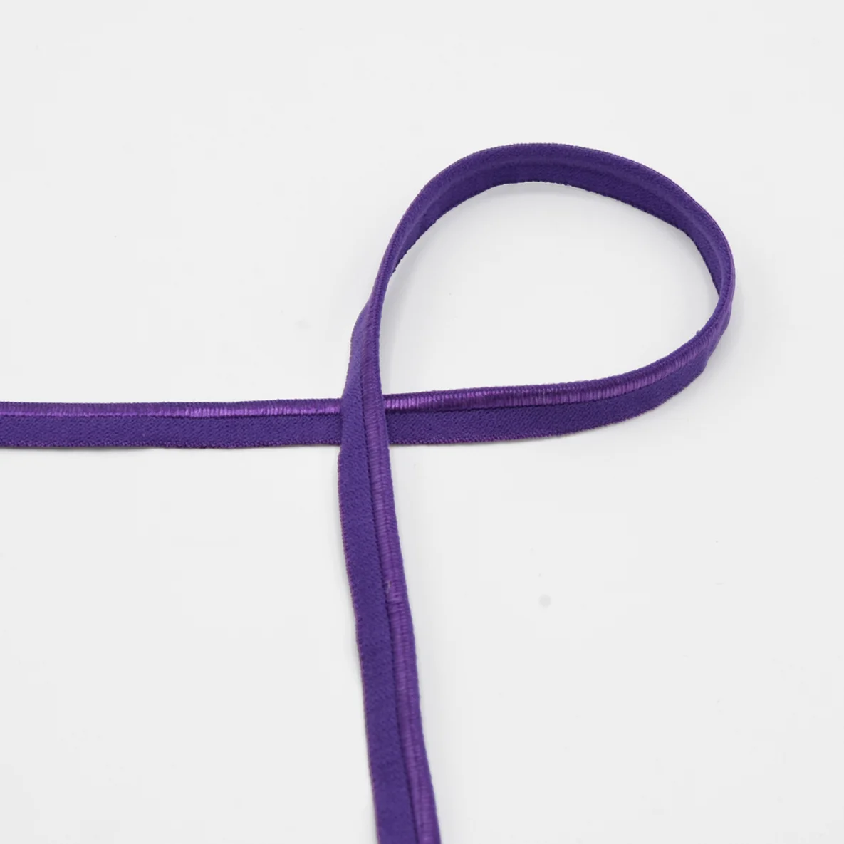 Elastisches Paspelband, 10 mm breit, in Purple