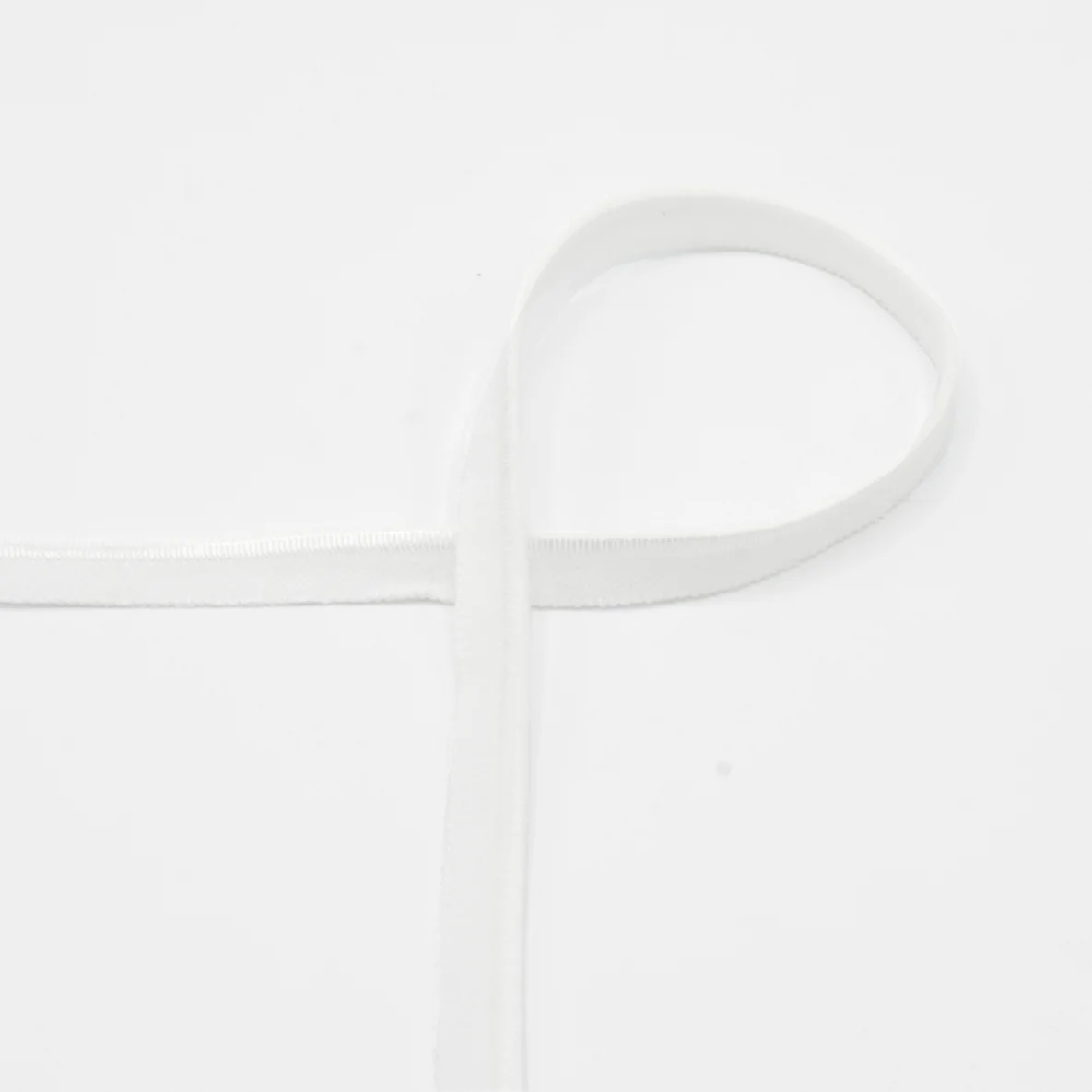 Elastisches Paspelband, 10 mm breit, in White