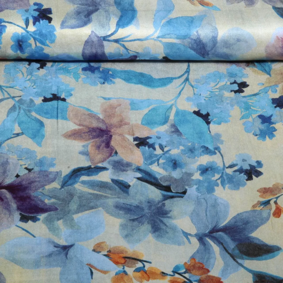  Viskose Satin  Digitaldruck Blüten Blau