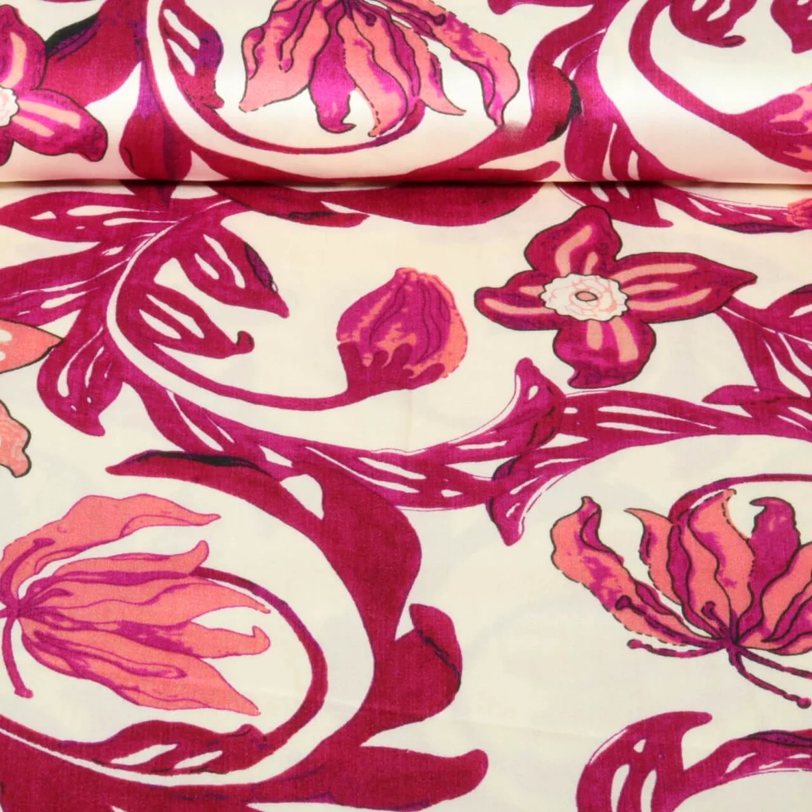  Viskose Satin  Digitaldruck Große Blätter Blüten Ecru Beere