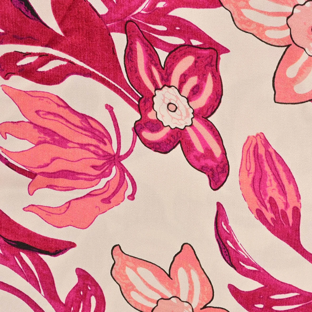  Viskose Satin  Digitaldruck Große Blätter Blüten Ecru Beere