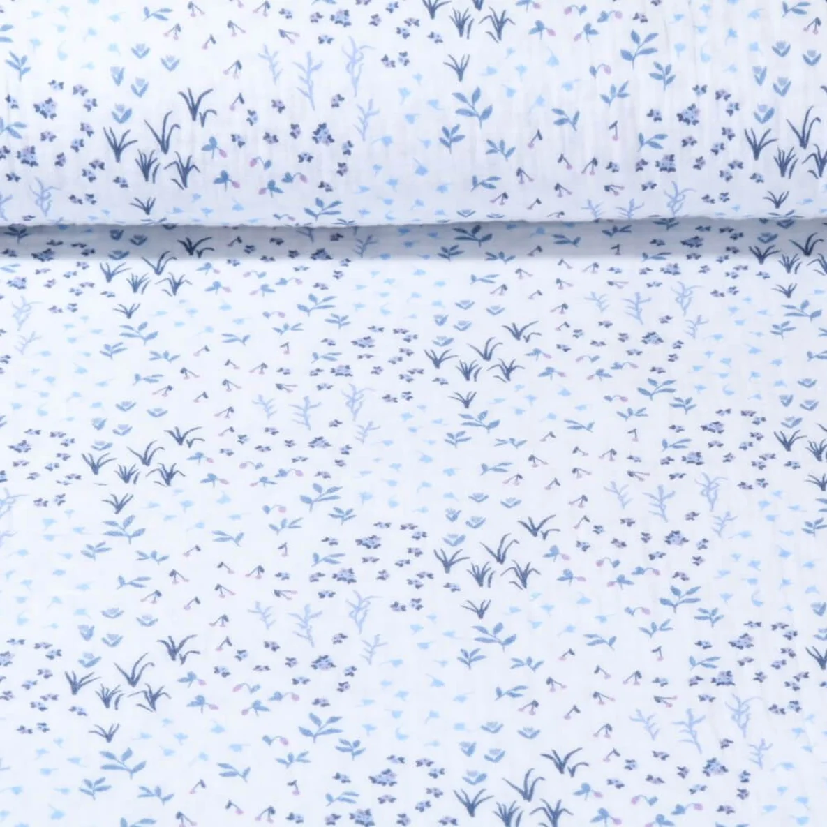 Baumwoll Musselin Botanik Wollweiß Bleu