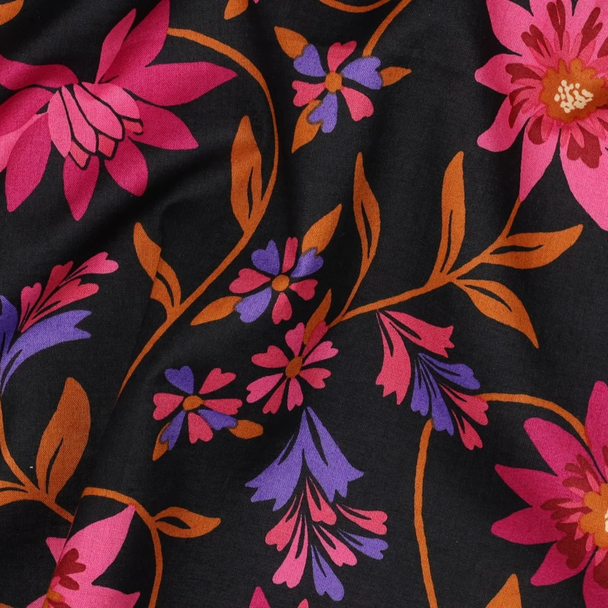 Baumwollvoile Blumenranken Schwarz