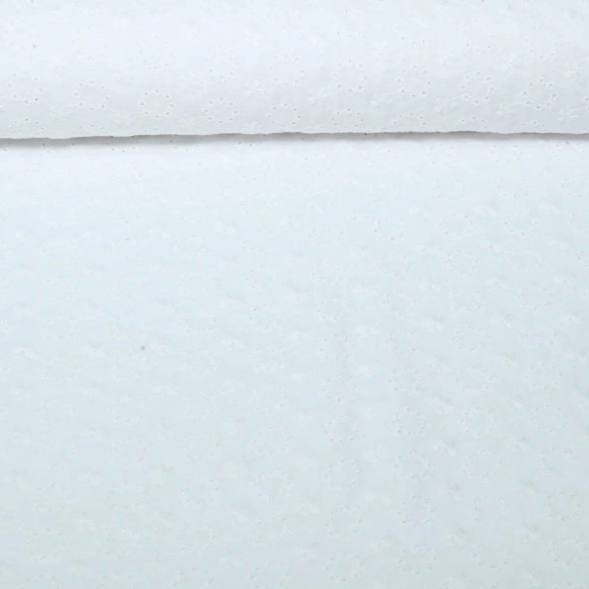 Baumwollvoile Embroidery Kreise Blumen Weiß