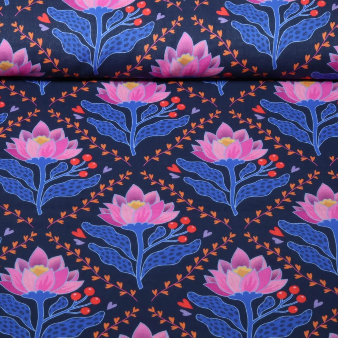 Bio Musselin Glatt "Queen Of Hearts" Lotus Royal Navy