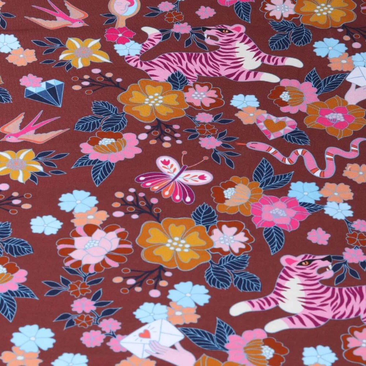 Bio-Sweat "Mixed Emotion" Braun