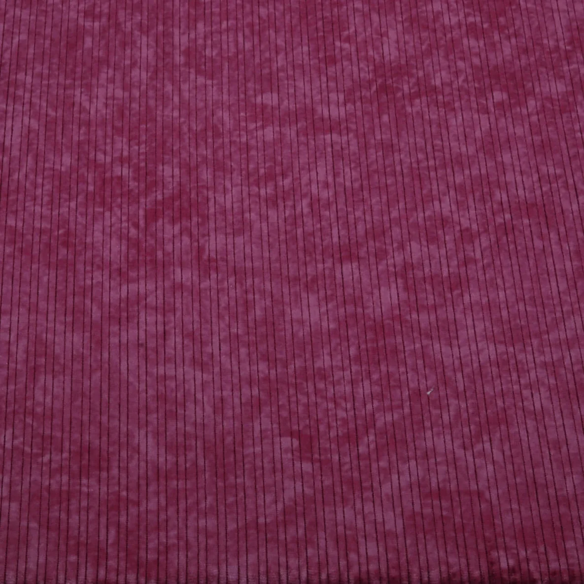 Breitcord Stretch High Low Weinrot