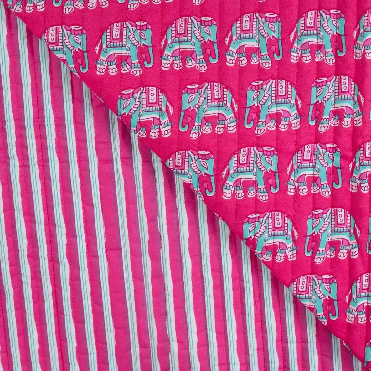 Gesteppter Jackenstoff Doubleface Elefanten & Streifen Pink