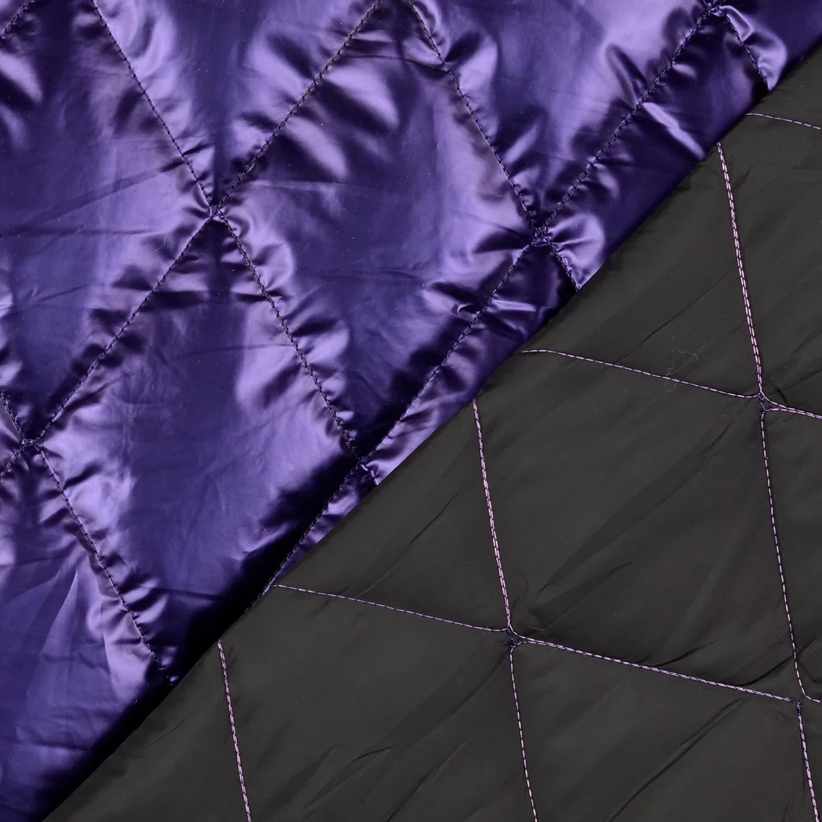 Gesteppter Jackenstoff Rauten Lila Metallic