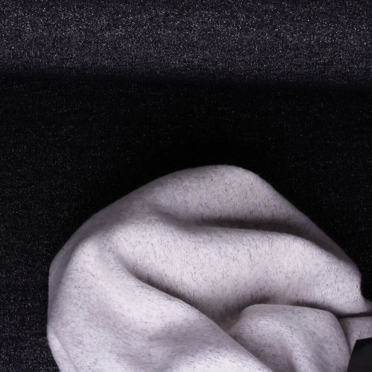 Glitzersweat "Emma" Schwarz Melange