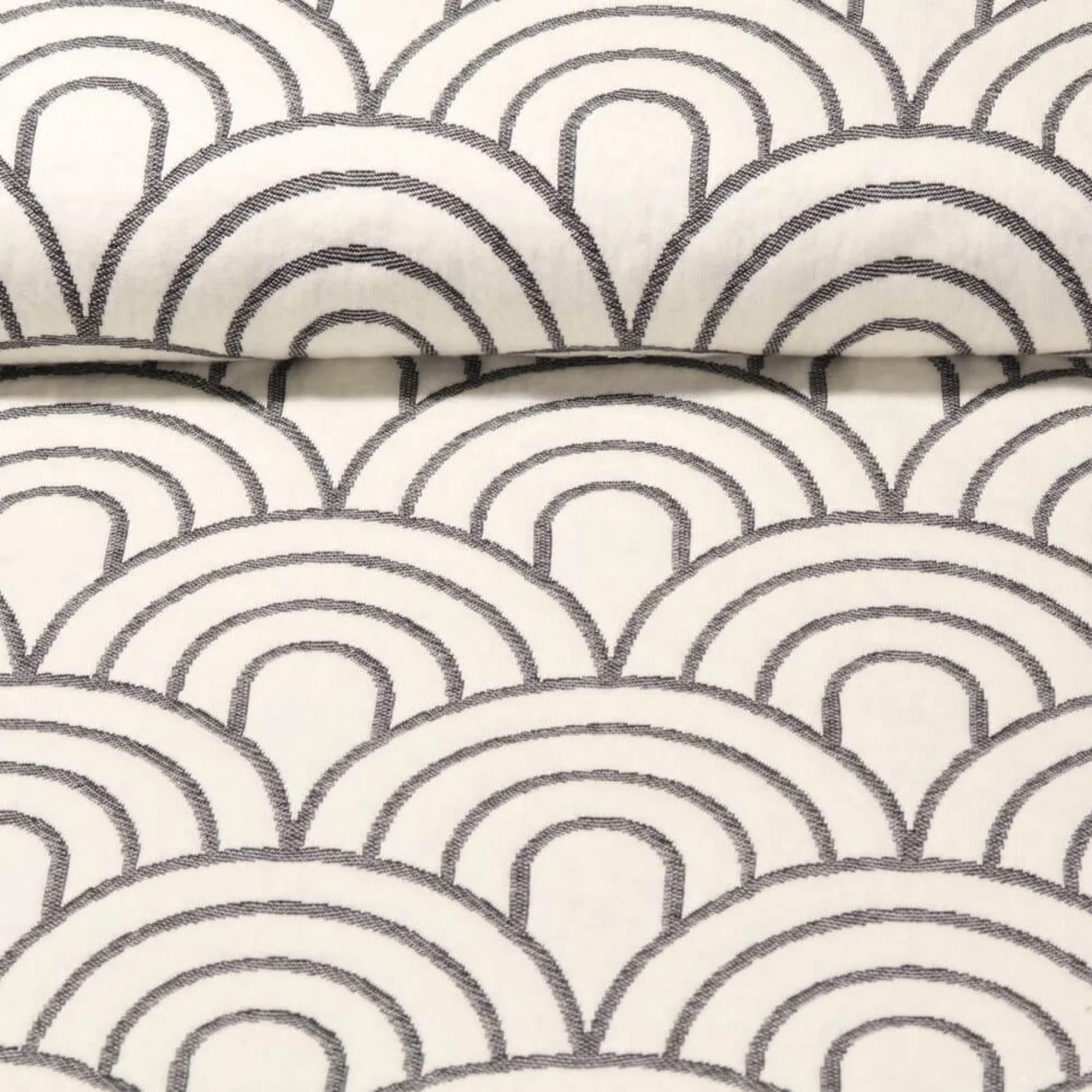 Jacquard Jersey "Bow Stepper" Ecru