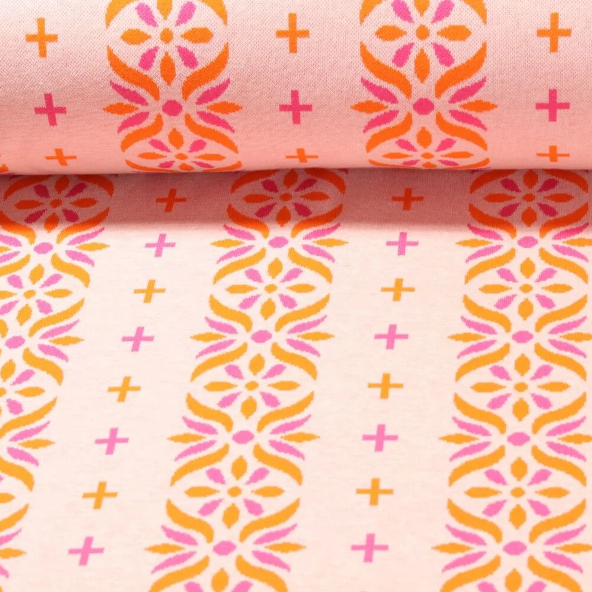 Jacquard Jersey "Flourish" Ecru