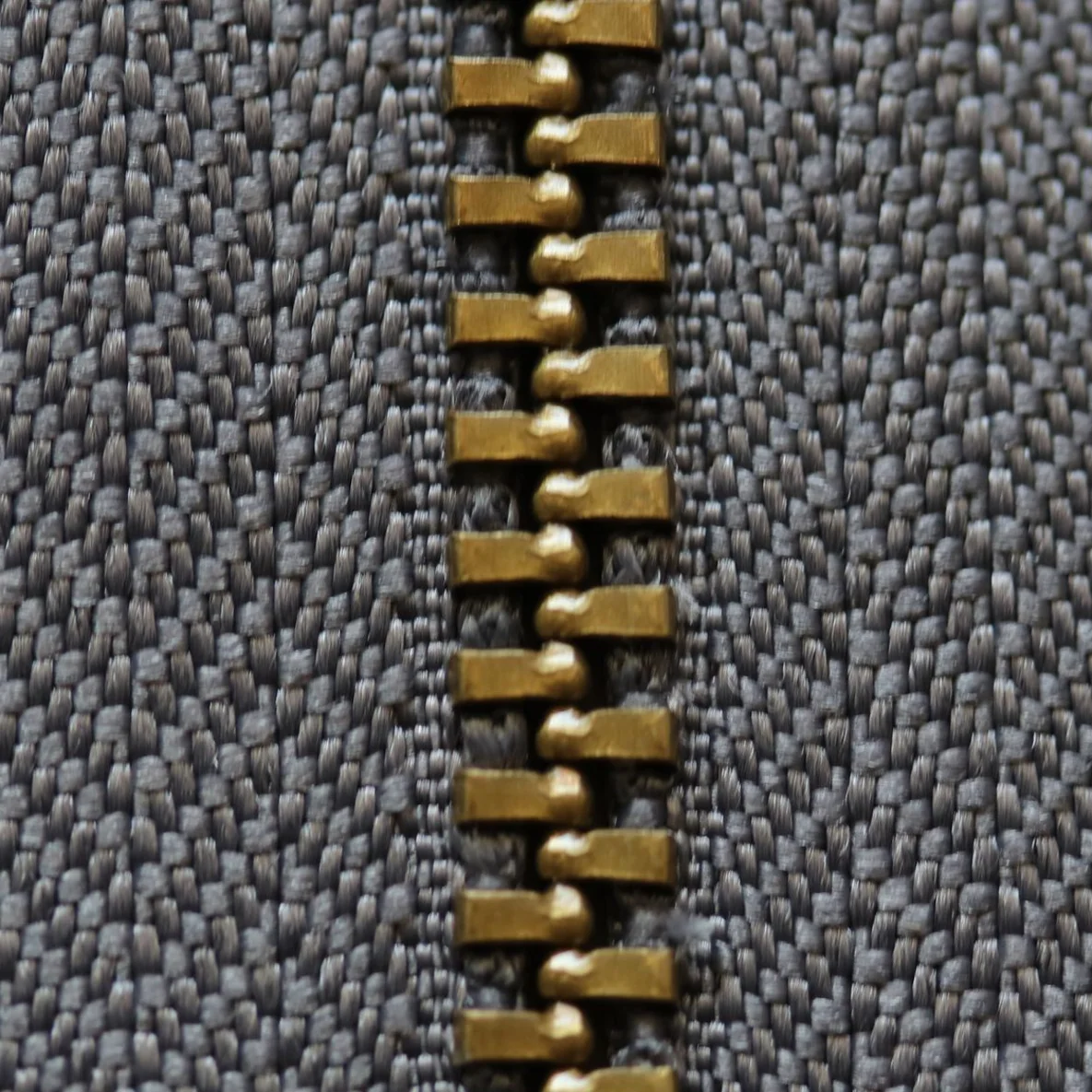 Jeans-Reißverschluss Metall Messing 14cm Anthrazit B39