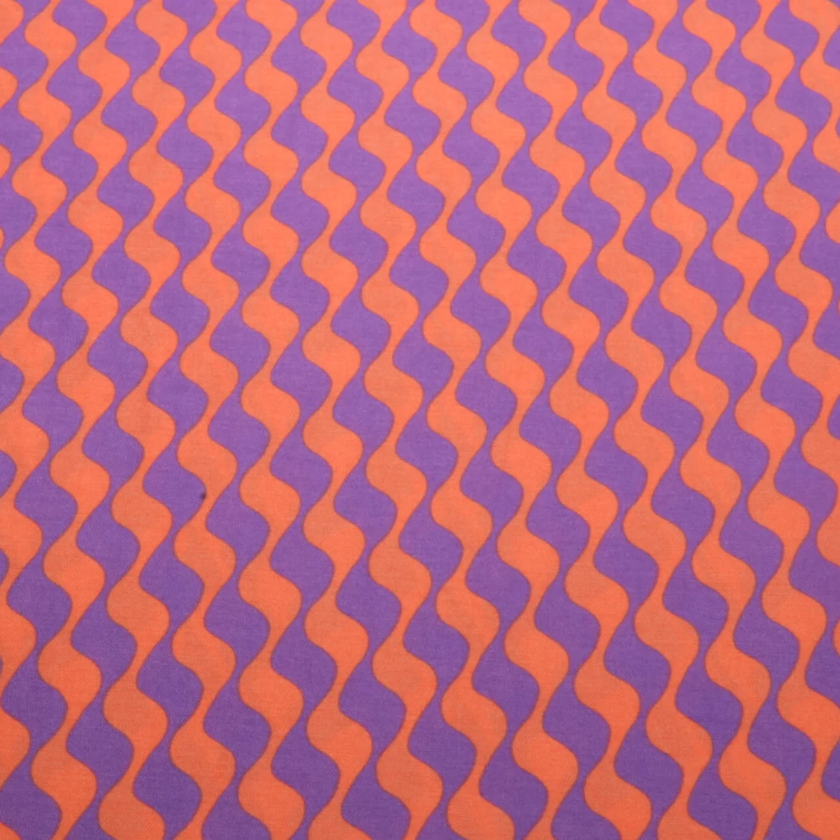 Kleider und Blusenstoff Wellen Violett