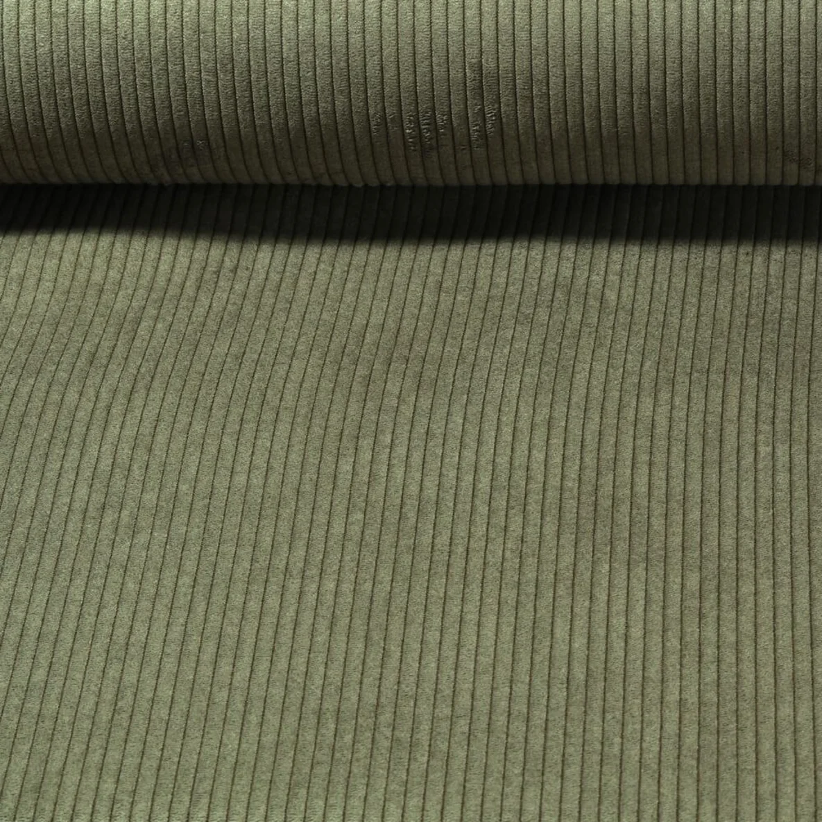 Polsterstoff Breitcord 5mm Keely Armygrün
