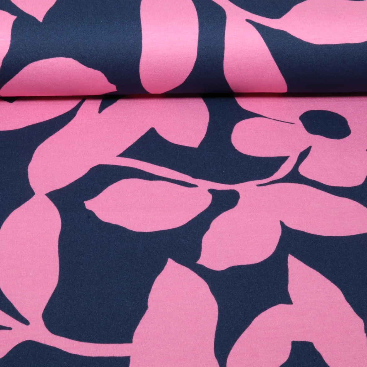 Romanit Jersey Blätter und Blüten Navy Rosa