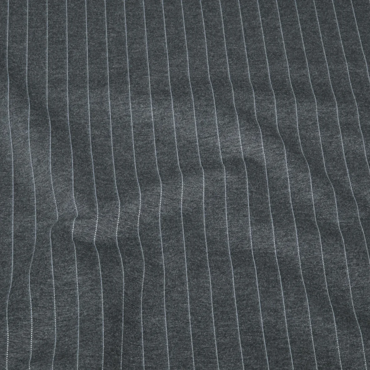 Romanit-Jersey Nadelstreifen 15mm Grau