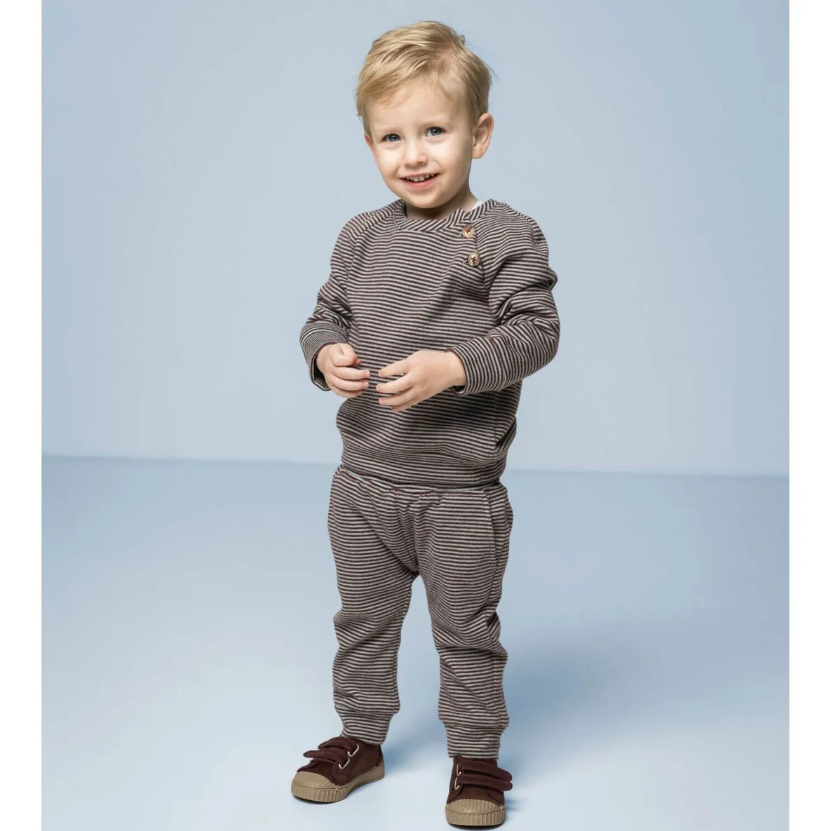 Strickjersey "Qjutie & the Qjutest" Streifen Braun Hellblau