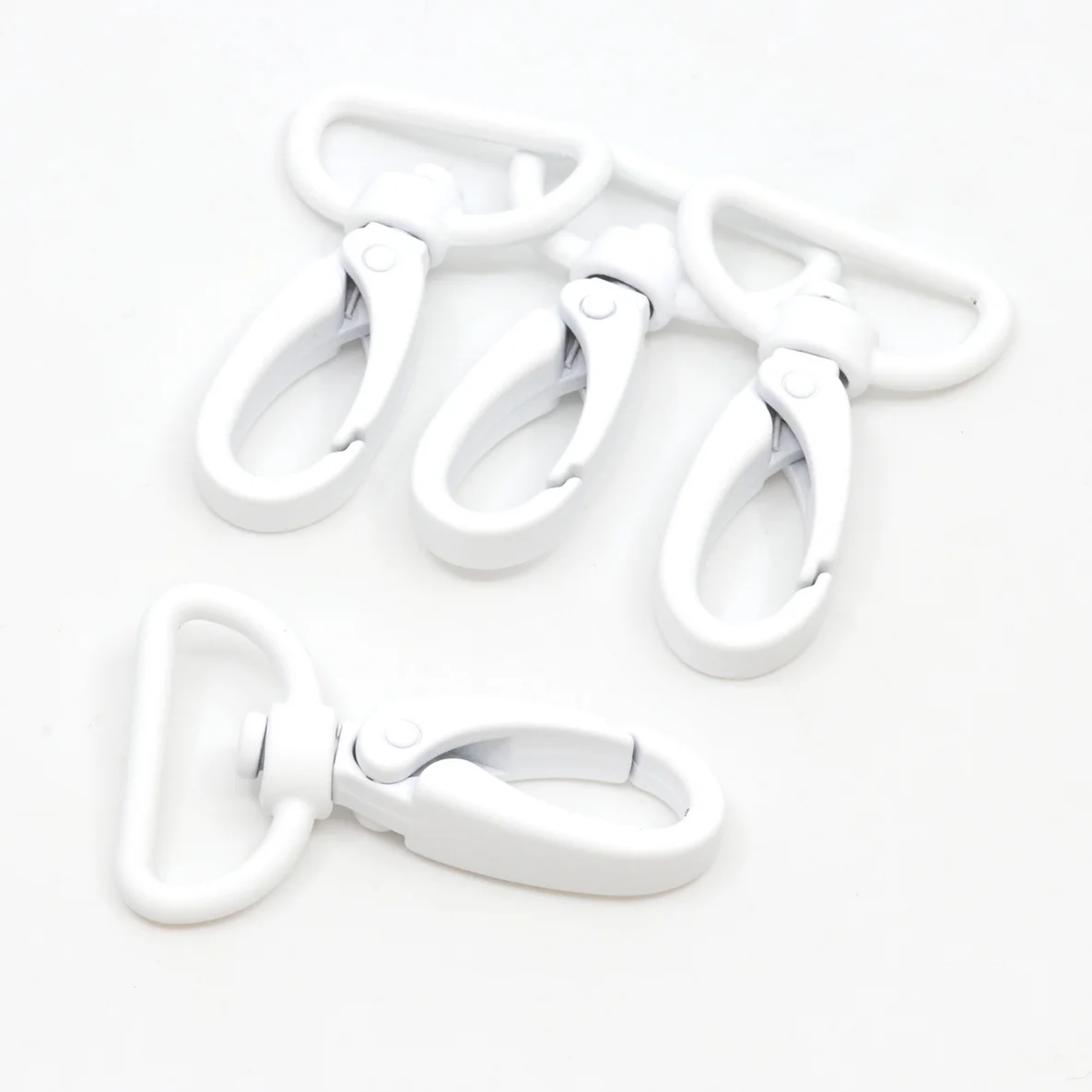 Taschenkarabiner Weiß B3 25mm