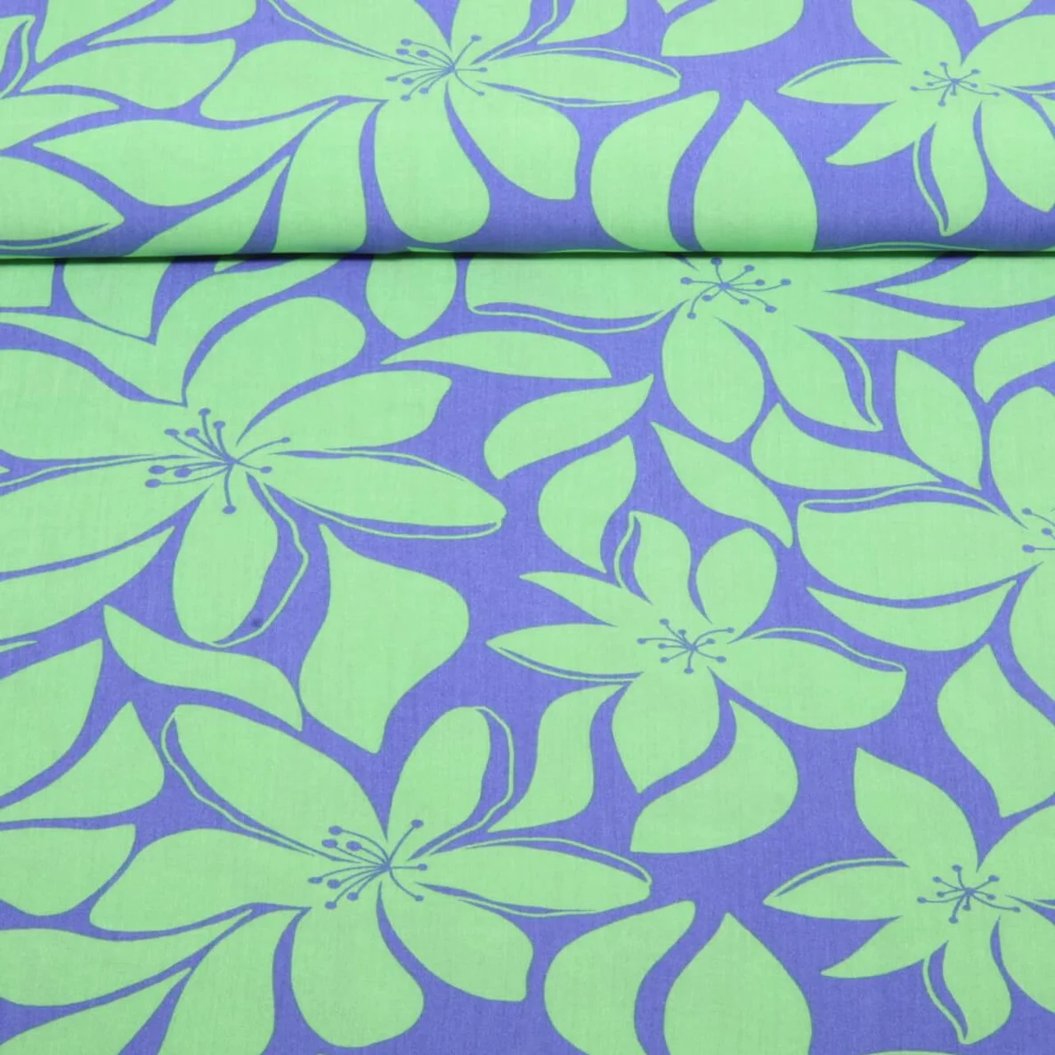 Viskose Große Blüten Lila