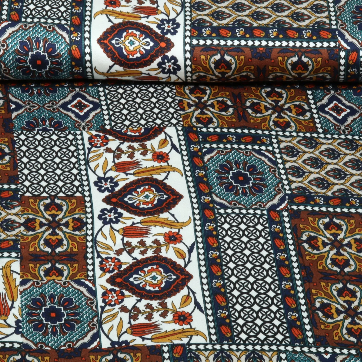 Viskose-Satin Patchwork Optik Petrol Multicolor