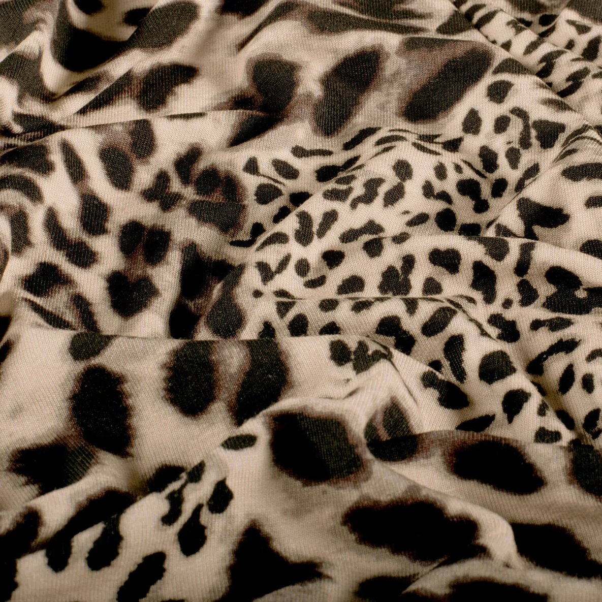 Viskosejersey  Digitaldruck Leo Beige Schwarz