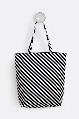 sewing pattern freebie shopper bag striped stitching