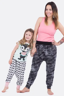 Schnittmuster Pumphose Poppy für Groß und Klein