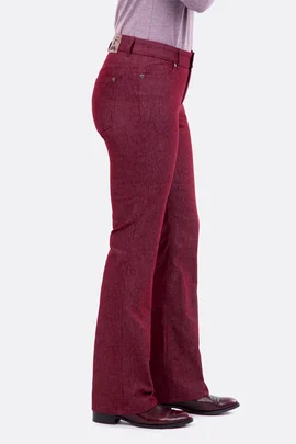 Schnittmuster Bootcut Jeans für Damen mit ausgestelltem Bein