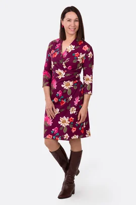Schnittmuster Damenkleid mit Drapierungen nähen