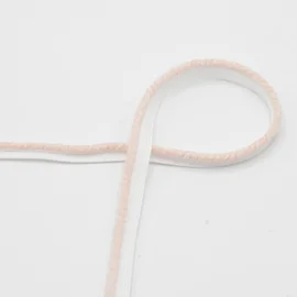 Paspel mit Flauschbesatz in Nude