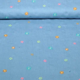 Blusenjeans Bunte Blüten Bestickt Hellblau