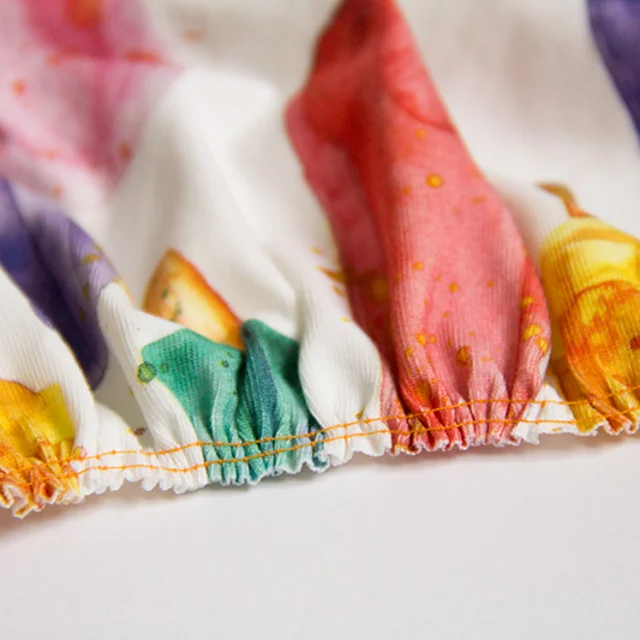 mit Kräuselnähten Stoff raffen